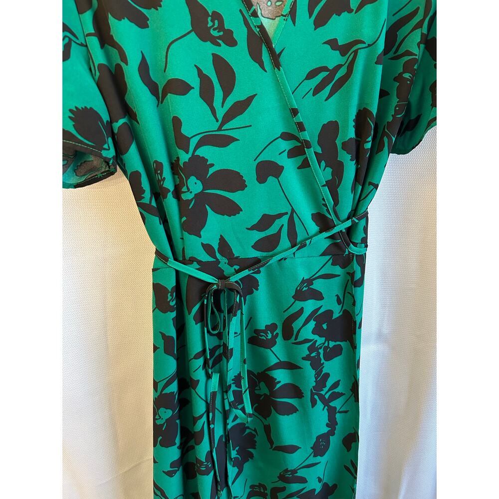 Pretty Garden Wrap Dress Emerald Green Black Floral Maxi Short Sleeve Size Large - Picture 6 of 9
